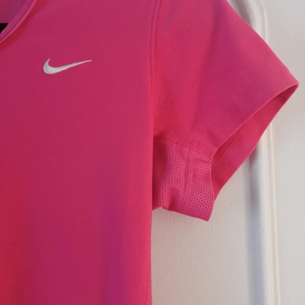 Nike XS - Picture 2 of 4